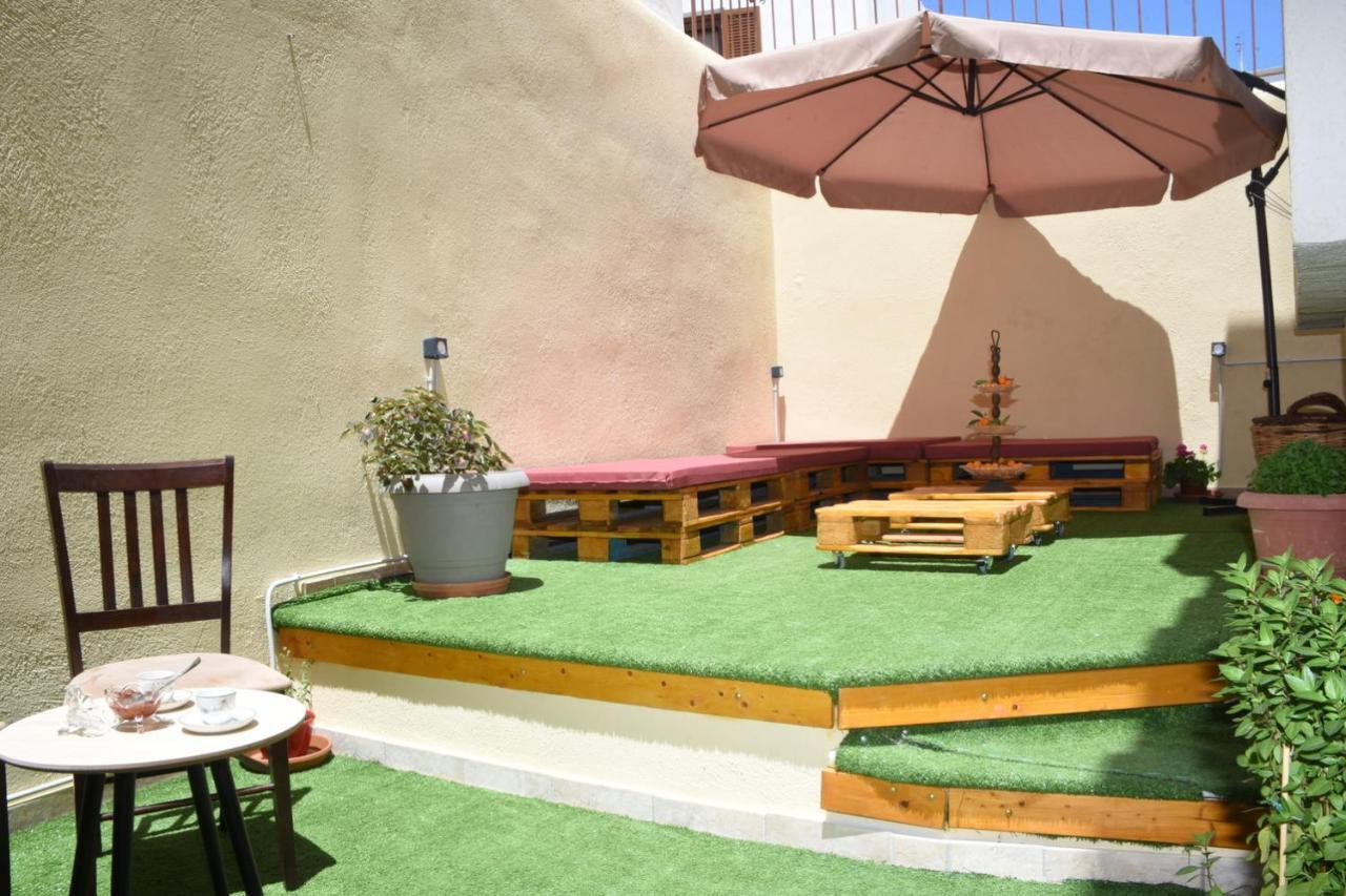 Little Yard Studios & Apartments #2 Naxos City ภายนอก รูปภาพ
